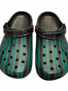 New in Package Haunted Mansion Disney Crocs  Women Size 9 Men Size 7